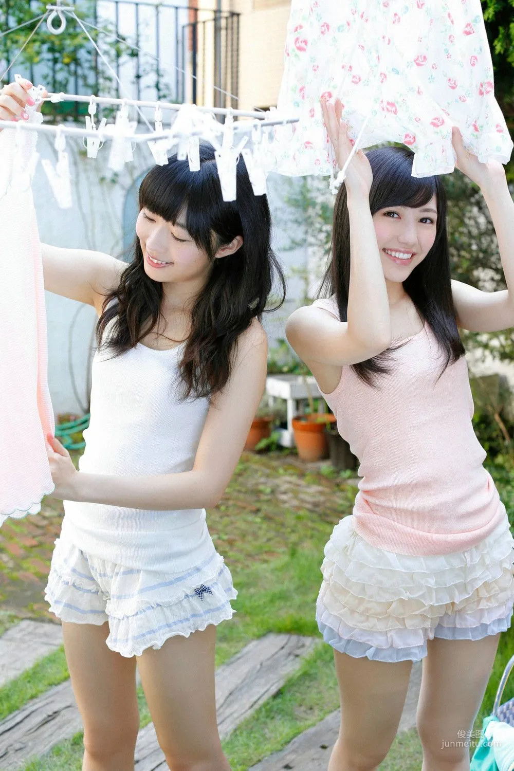 Mayu Watanabe / Rino Sashihara, The Strongest Two Top in History Photo Set [YS Web] Vol.614 photo 13
