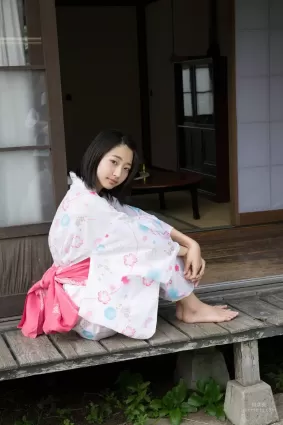 武田玲奈《夏に跳べ！部活少女》寫真集 [YS Web] Vol.662
