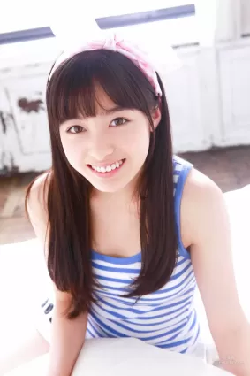 橋本環奈《環奈の日曜日》寫真集 [YS Web] Vol.658