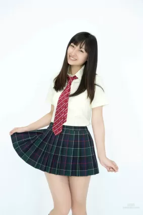 Hazuki 葉月《透明感120% 清涼アイドル入學!》寫真集 [YS Web] Vol.616