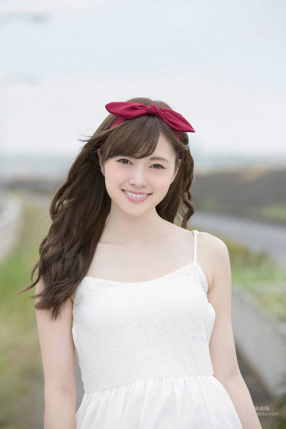 白石麻衣《エース登闆!!!!!!》寫真集 [YS Web] Vol.670 1