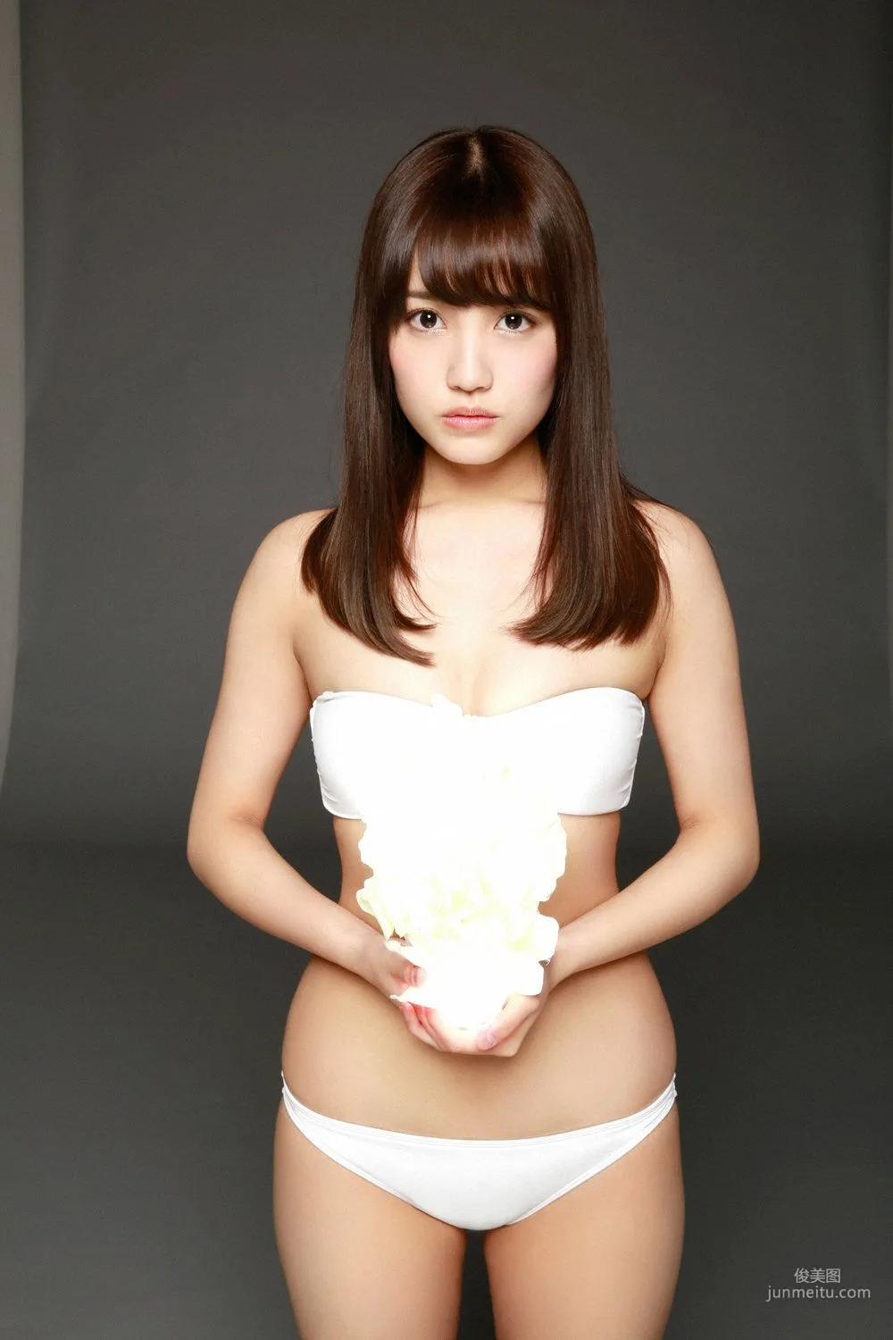 AKB48 Members (Mako Kojima, Rena Kato, Yuka Tano, Juri Takahashi) '18-Year-Old AKB48' Photo Set [YS Web] Vol.657 photo 4