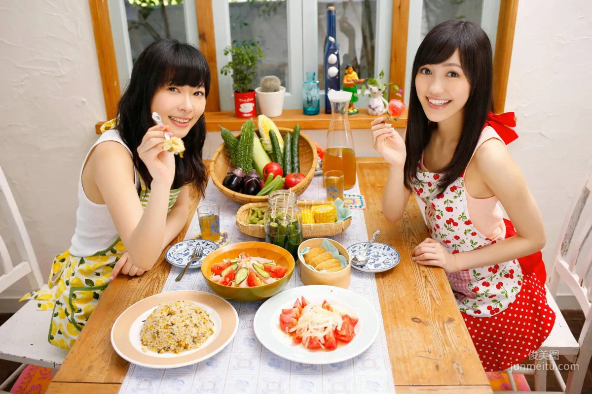 Mayu Watanabe / Rino Sashihara, The Strongest Two Top in History Photo Set [YS Web] Vol.614 photo 16