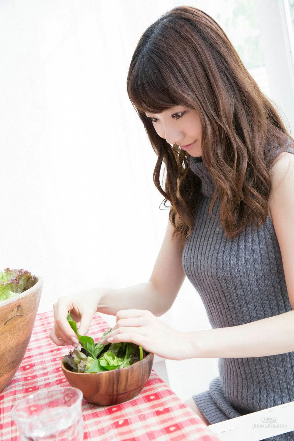 柏木由紀/入山杏奈《こりゃメェ~でたい！！初夢の共演♪》寫真集 [YS Web] Vol.633 16