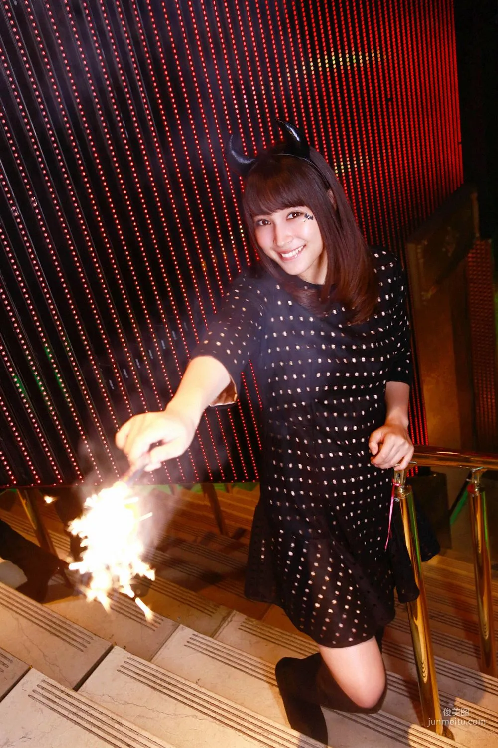 Alice Hirose, Heroine and Party! Photo Set [YS Web] Vol.679 photo 25
