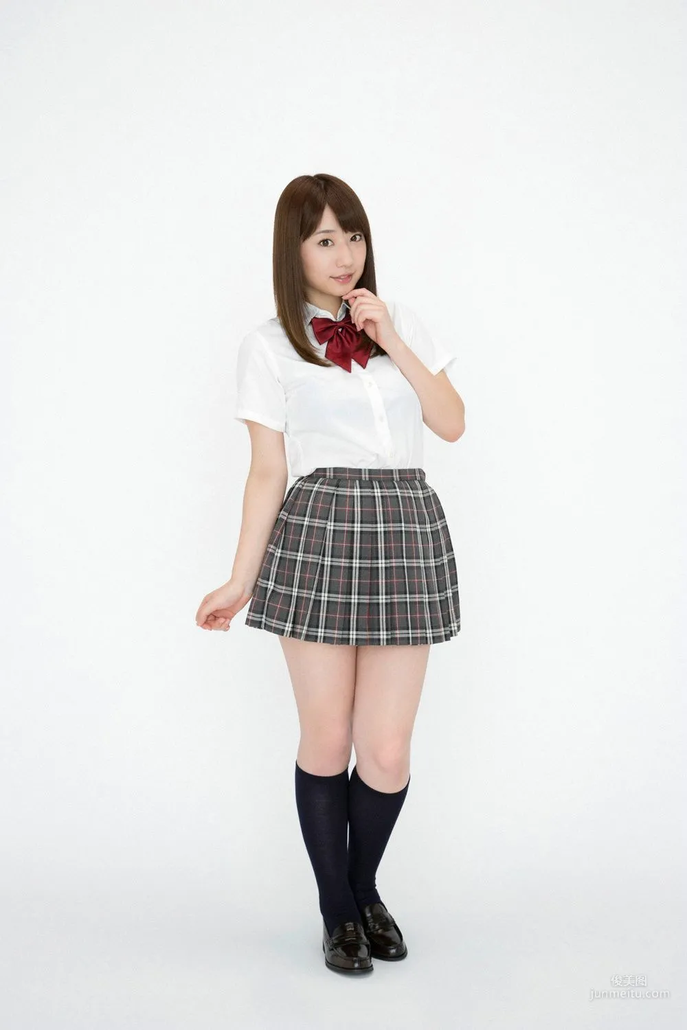 池田愛恵里《Hカップ美女入学!》写真集 [YS Web] Vol.6121