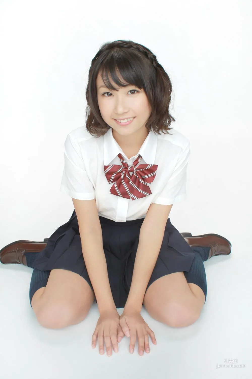 Yui Yoshida: YS Web Vol. 575 photo 3