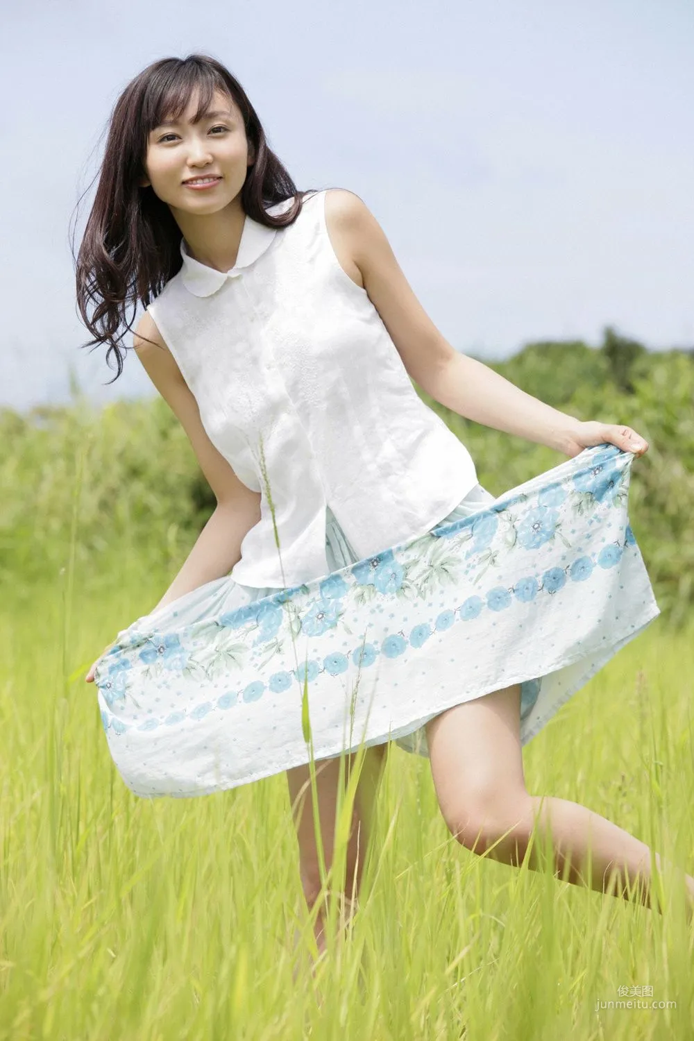 吉木りさ/吉木梨纱《ダラビァ絕對ヒロイン降臨!!》写真集 [YS Web] Vol.5275