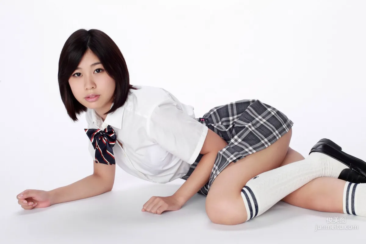 Kinatsu Kuraoka 倉岡生夏《Eカップの、にゅ》寫真集 [YS Web] Vol.391 12