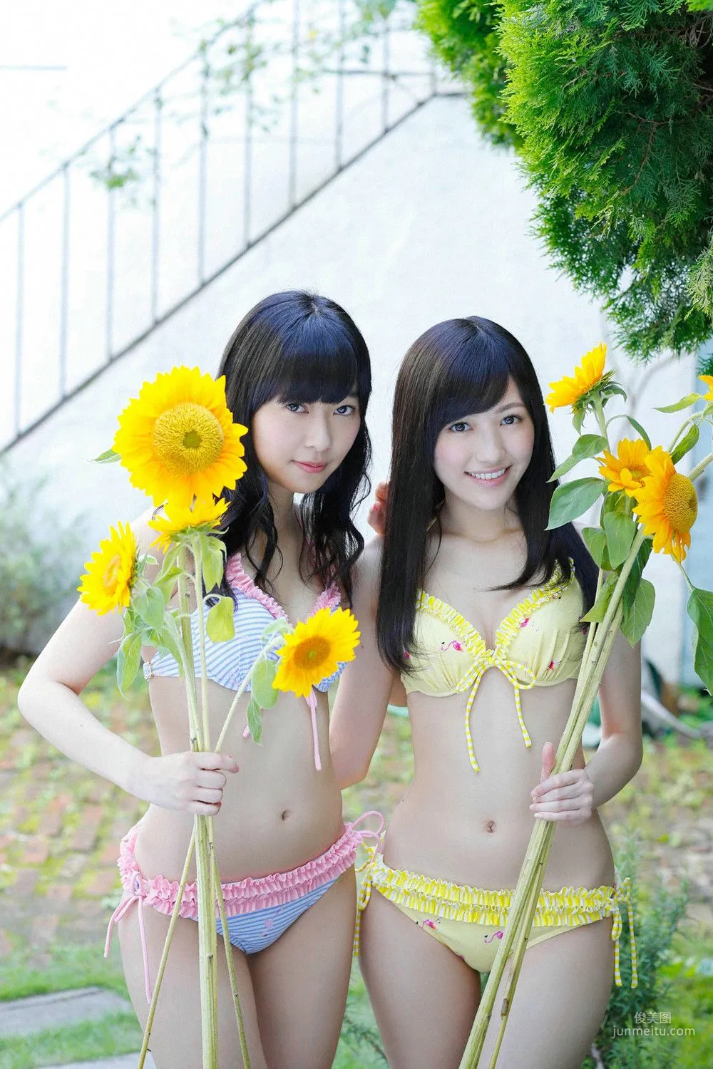 Mayu Watanabe / Rino Sashihara, The Strongest Two Top in History Photo Set [YS Web] Vol.614 photo 52