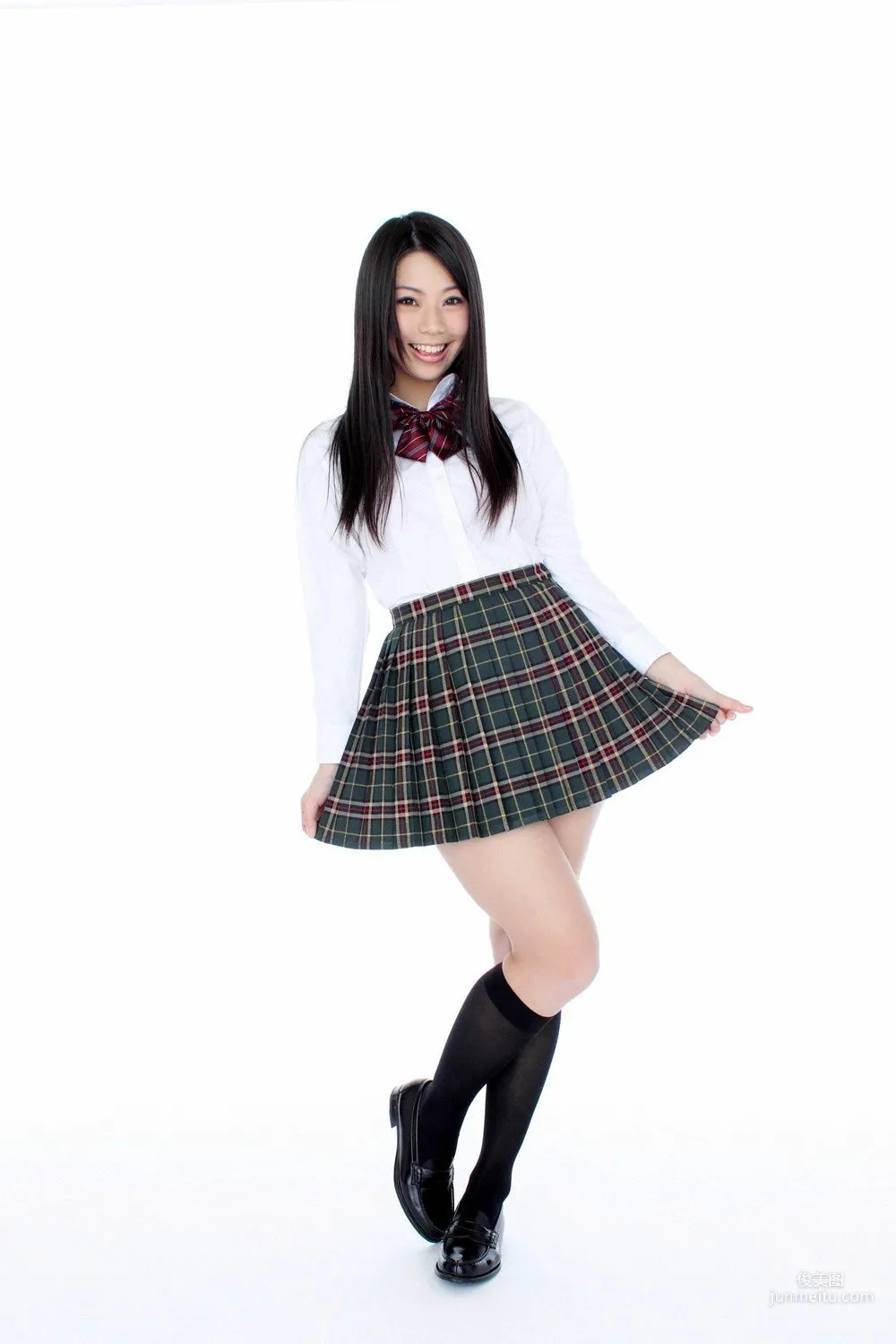 鈴木ふみ奈《Hカップのグラビア女王入学！》写真集 [YS Web] Vol.3951