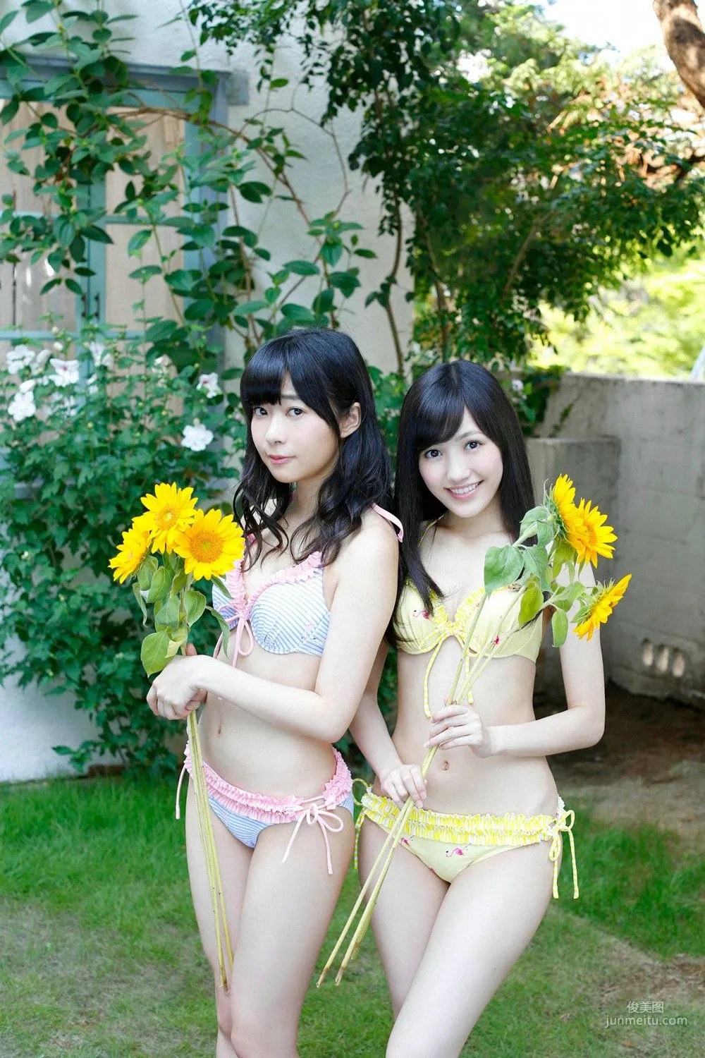 Mayu Watanabe / Rino Sashihara, The Strongest Two Top in History Photo Set [YS Web] Vol.614 photo 46