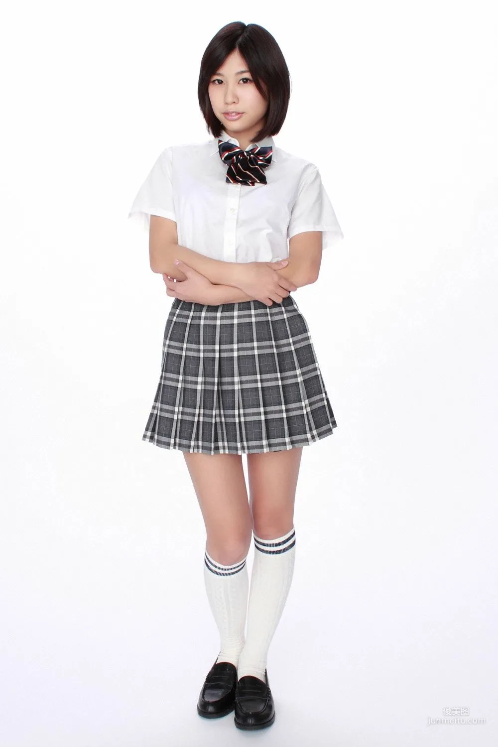 Kinatsu Kuraoka 倉岡生夏《Eカップの、にゅ》寫真集 [YS Web] Vol.391 1