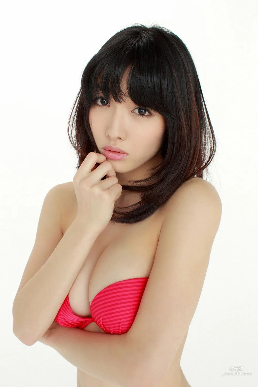 今野杏南《純情あらわ。Fカップ入學!》寫真集 [YS Web] Vol.479 28
