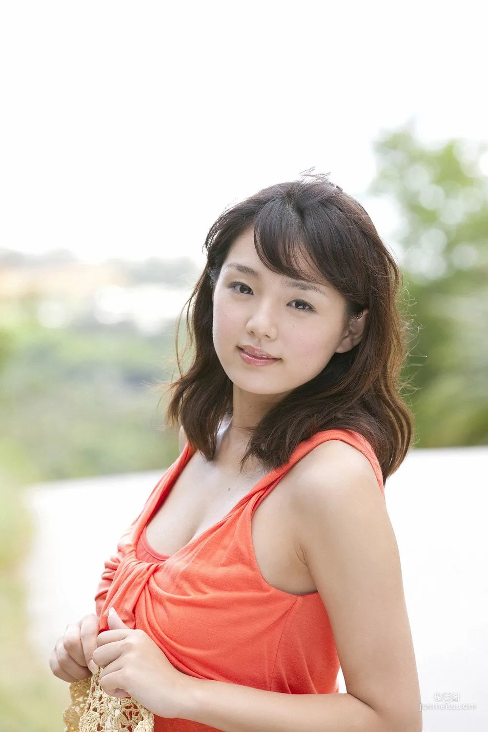 篠崎愛《らぶたんと夏休み》写真集 [YS Web] Vol.4133