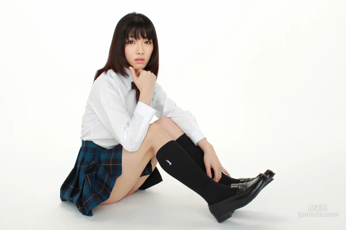 今野杏南《純情あらわ。Fカップ入學!》寫真集 [YS Web] Vol.479 7