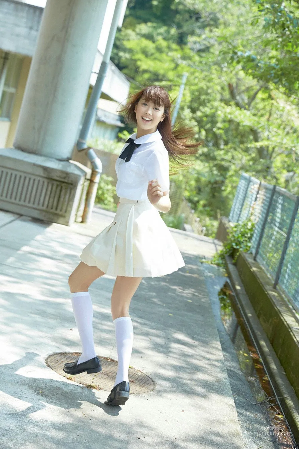 X21 Next Generation Unit X21, Fall in Love with a Beautiful Girl Summer Photo Set [YS Web] Vol.611 photo 5