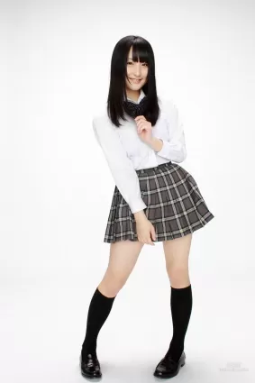 平野聰子《純情可憐、博多っ娘入學！》寫真集 [YS Web] Vol.555