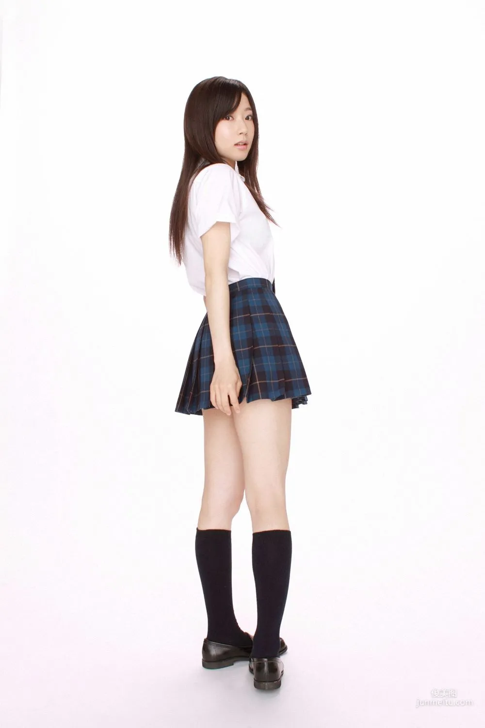Mika Narumi 成実美香《黑髮おねえサマー入學!》写真集 [YS Web] Vol.5122