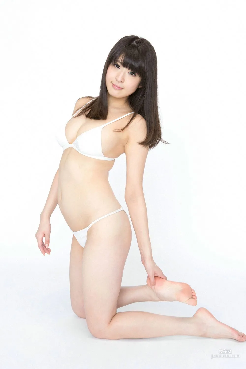 Momo Ninomiya 《G Cup! Active Nurse Enrolls!》 Photo Set [YS Web] Vol.604 photo 31