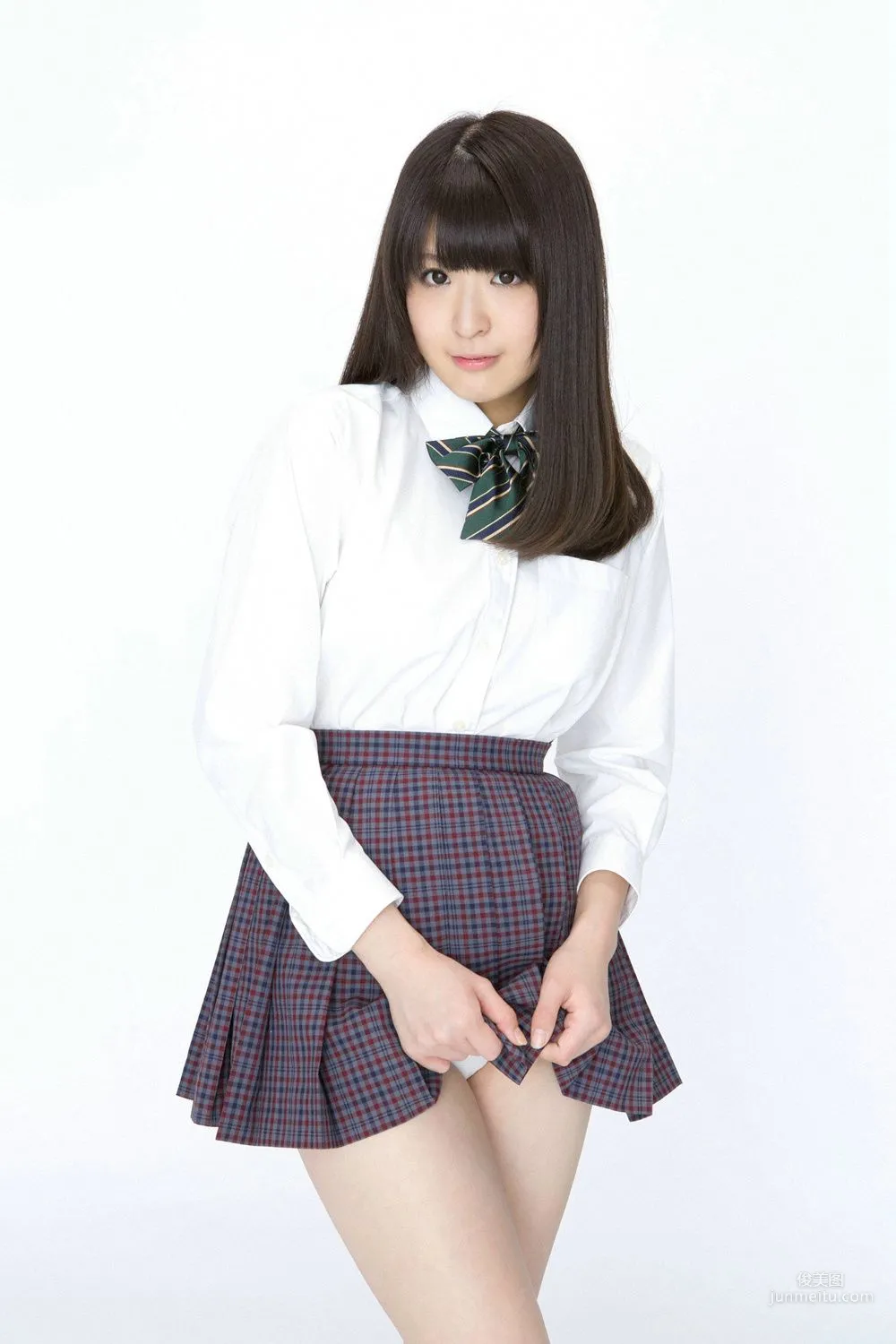 Momo Ninomiya 《G Cup! Active Nurse Enrolls!》 Photo Set [YS Web] Vol.604 photo 10