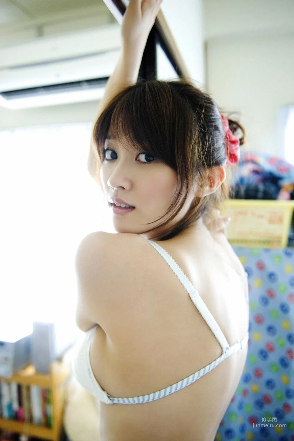 Mikie Hara Spring's First!! No.1 Gravure Queen Descends!!!! Photo Set [YS Web] Vol.392 photo 17