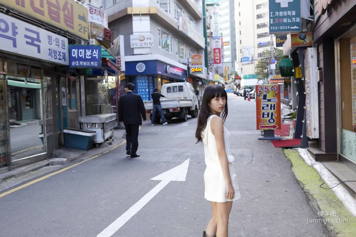 Mai Iriya Fell in Love in an Instant!! Photo Set [YS Web] Vol.386 photo 6