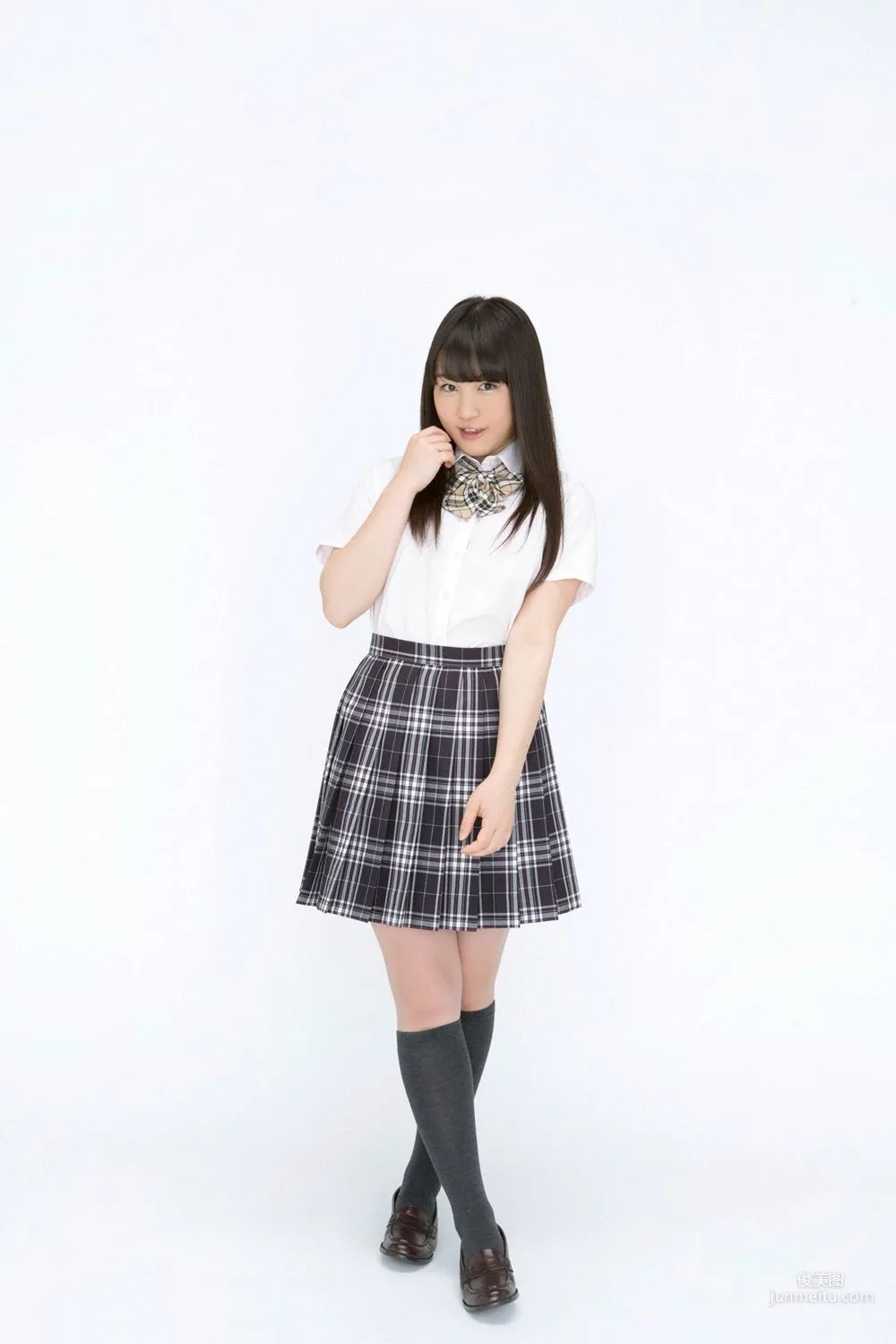 片瀬美月《Gカップはにかみ美少女入学!!》写真集 [YS Web] Vol.6651