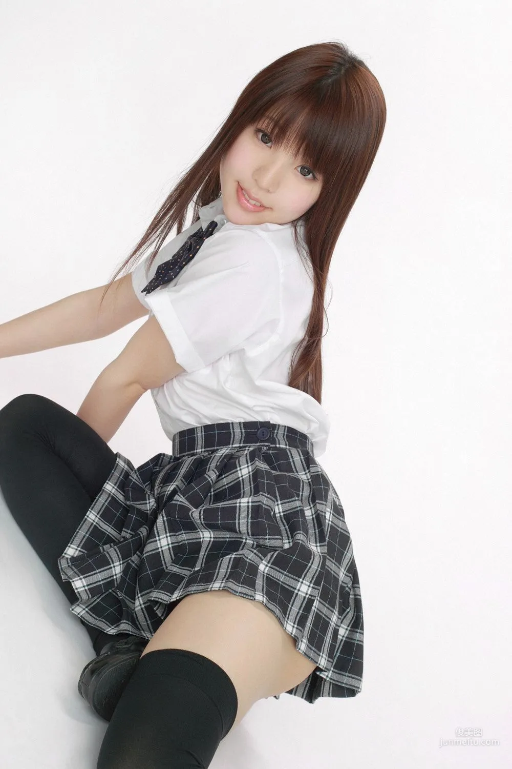 白石みずほ《B88cm!みにゃん入學!》寫真集 [YS Web] Vol.502 13