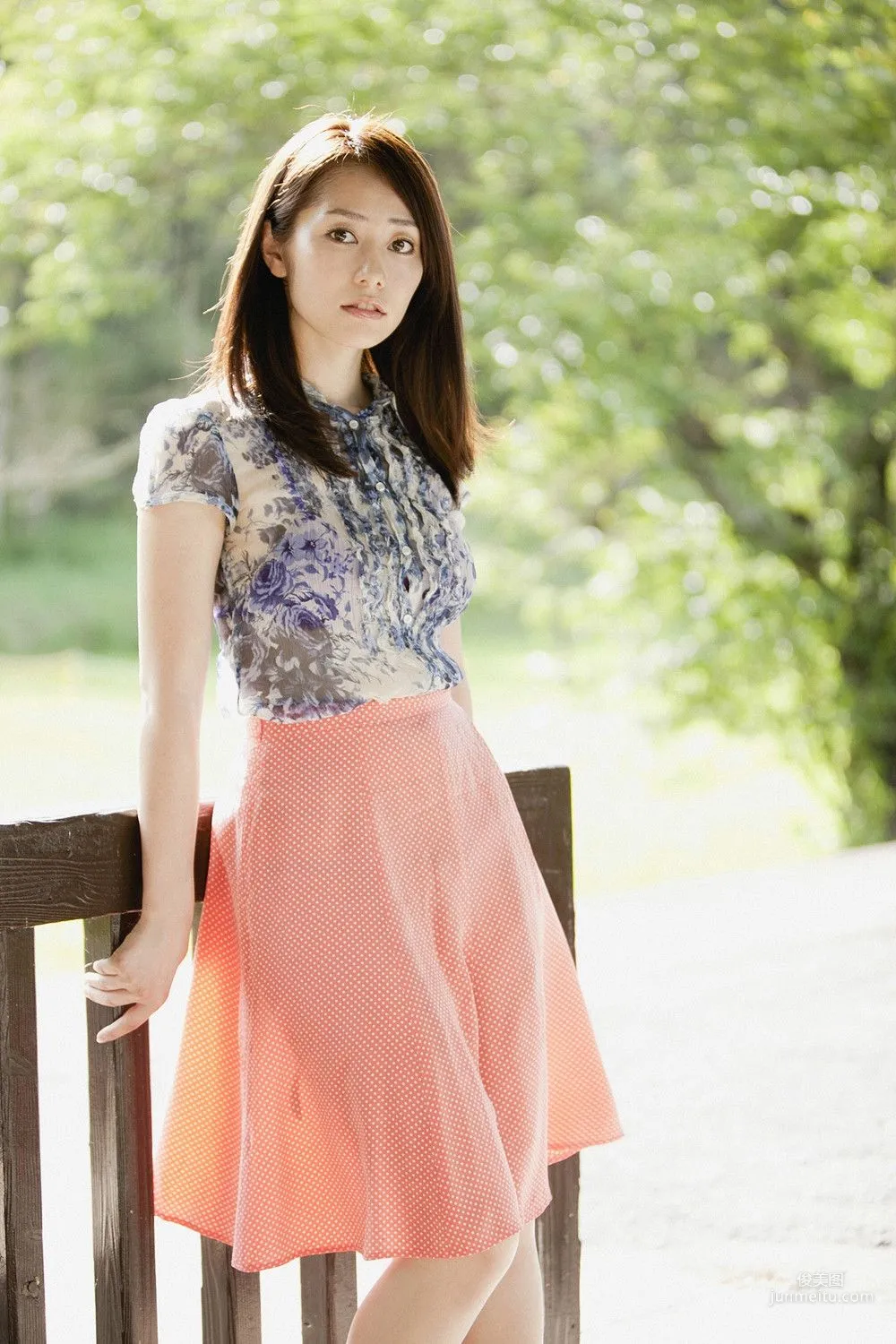 谷桃子《完熟》写真集 [YS Web] Vol.3853