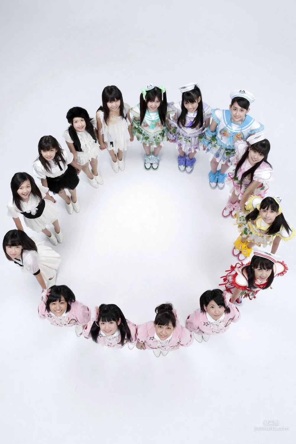 TOKYO JOSHIRYU Momoiro Clover, Smileage Tokyo Girls' Style Photo Set [YS Web] Vol.380 photo 6