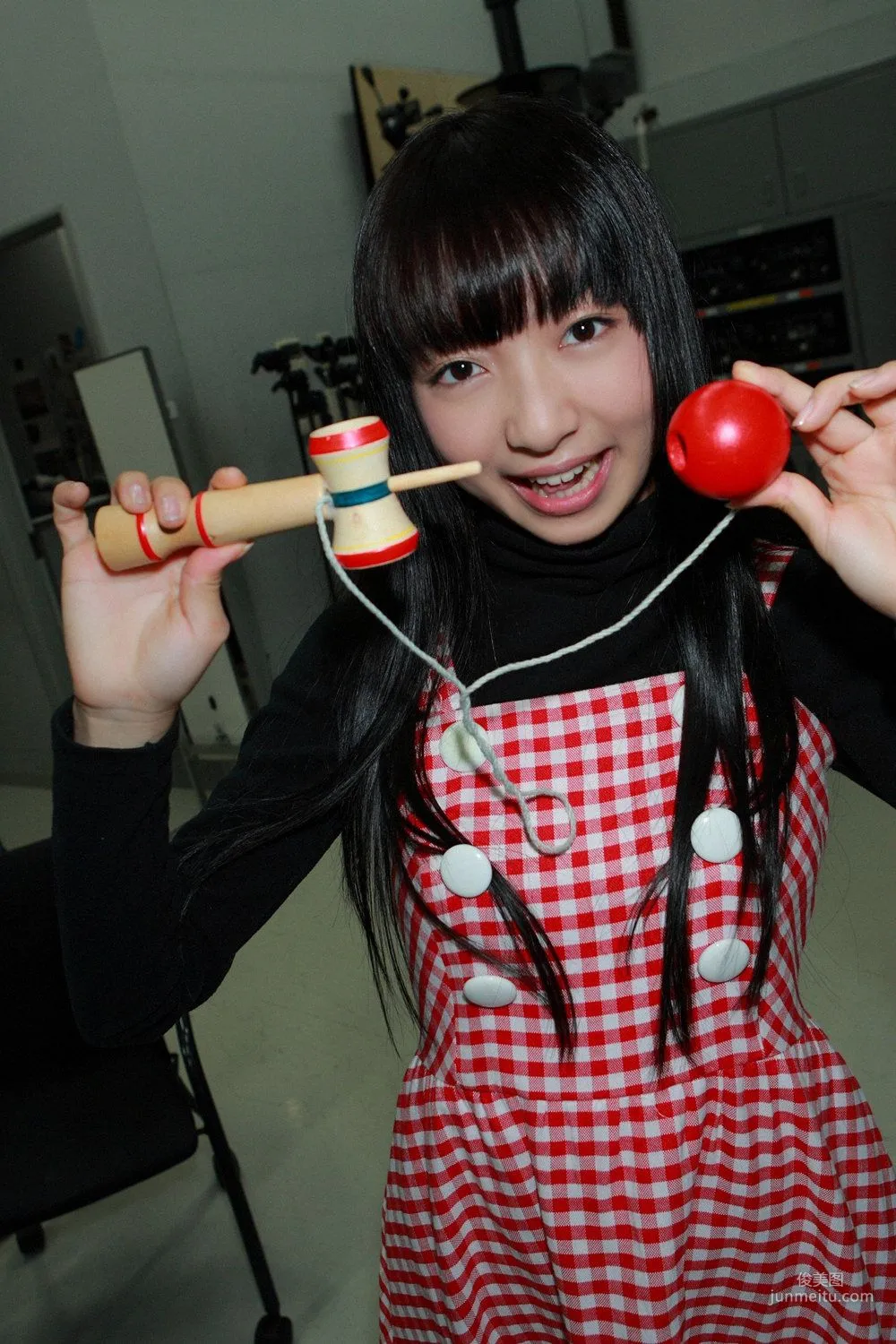 Kurumi Inoue UNDERAGE! Photo Set [YS Web] Vol.285 photo 16