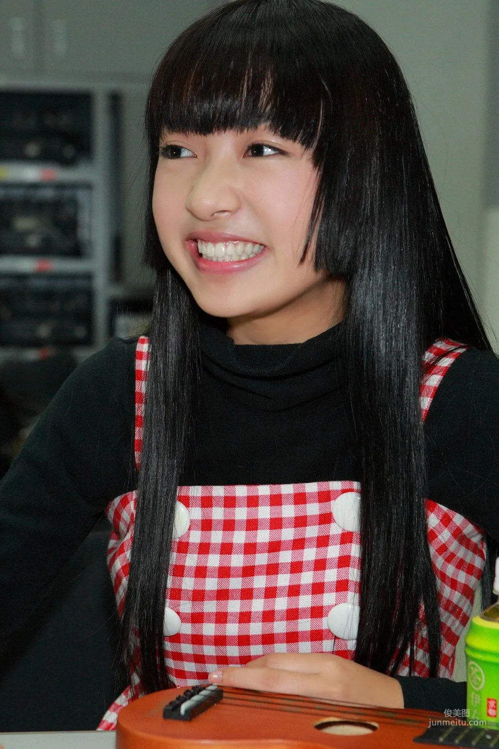 Kurumi Inoue UNDERAGE! Photo Set [YS Web] Vol.285 photo 14
