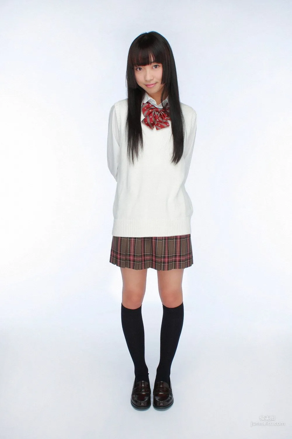 Kurumi Inoue 井上胡桃 UNDERAGE! 写真集 [YS Web] Vol.2851