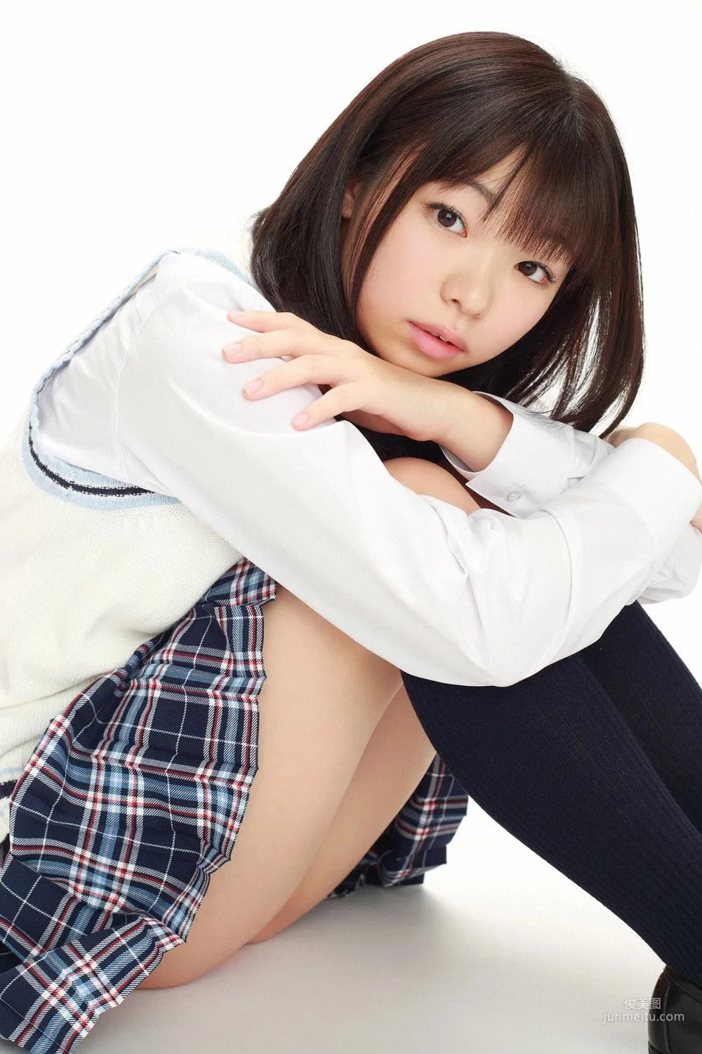 藍谷莉穂《乙女學院 どきどきシックスティーン入學！》寫真集 [YS Web] Vol.338 21
