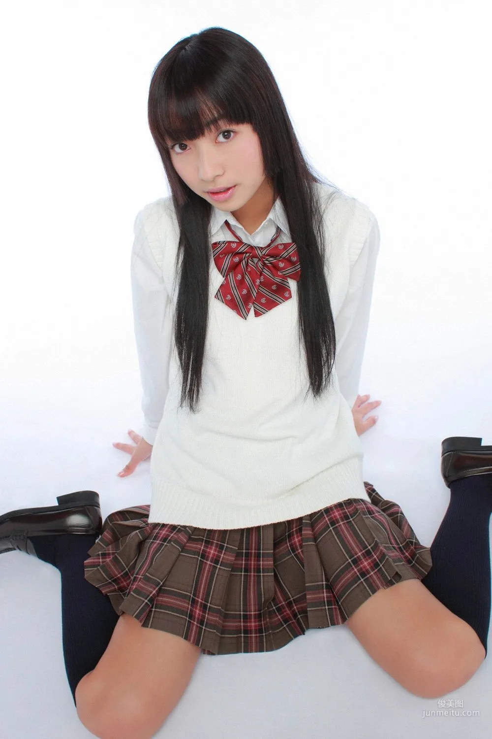 Kurumi Inoue UNDERAGE! Photo Set [YS Web] Vol.285 photo 19