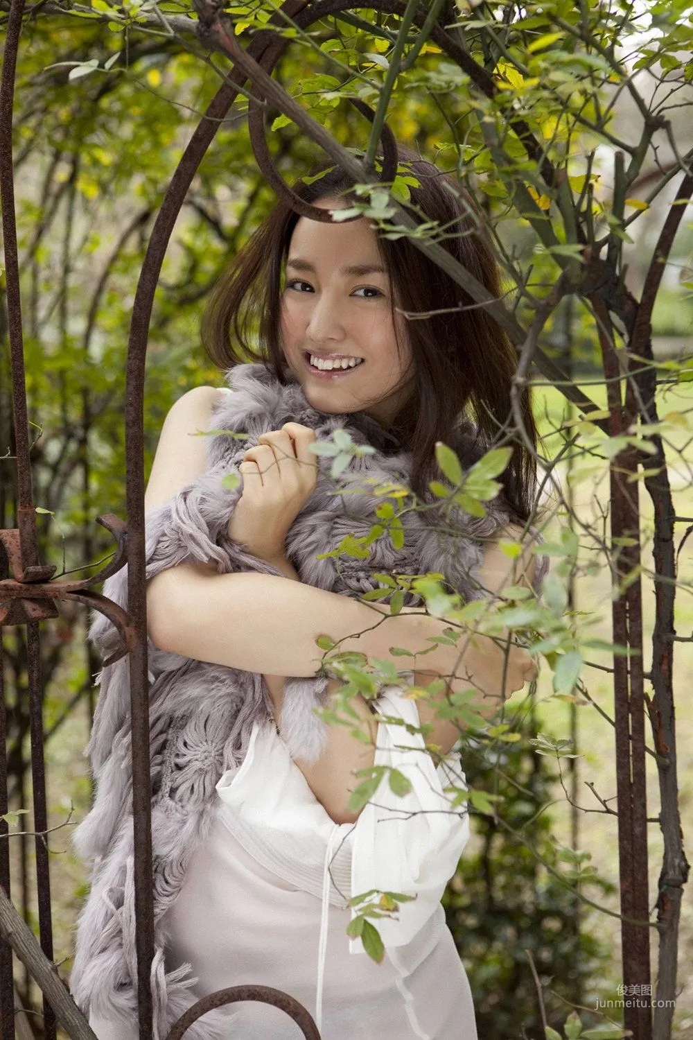 [YS Web] Vol.295 Natsuko Nagaike Photo Set photo 41