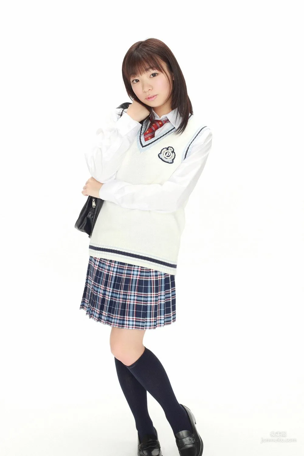 藍谷莉穂《乙女學院 どきどきシックスティーン入學！》寫真集 [YS Web] Vol.338 4