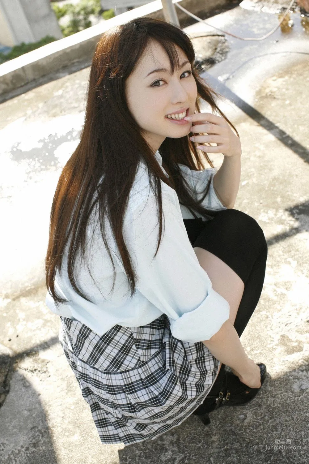 Rina Akiyama "Hip Chart NO.1" Photo Set [YS Web] Vol.345 photo 3