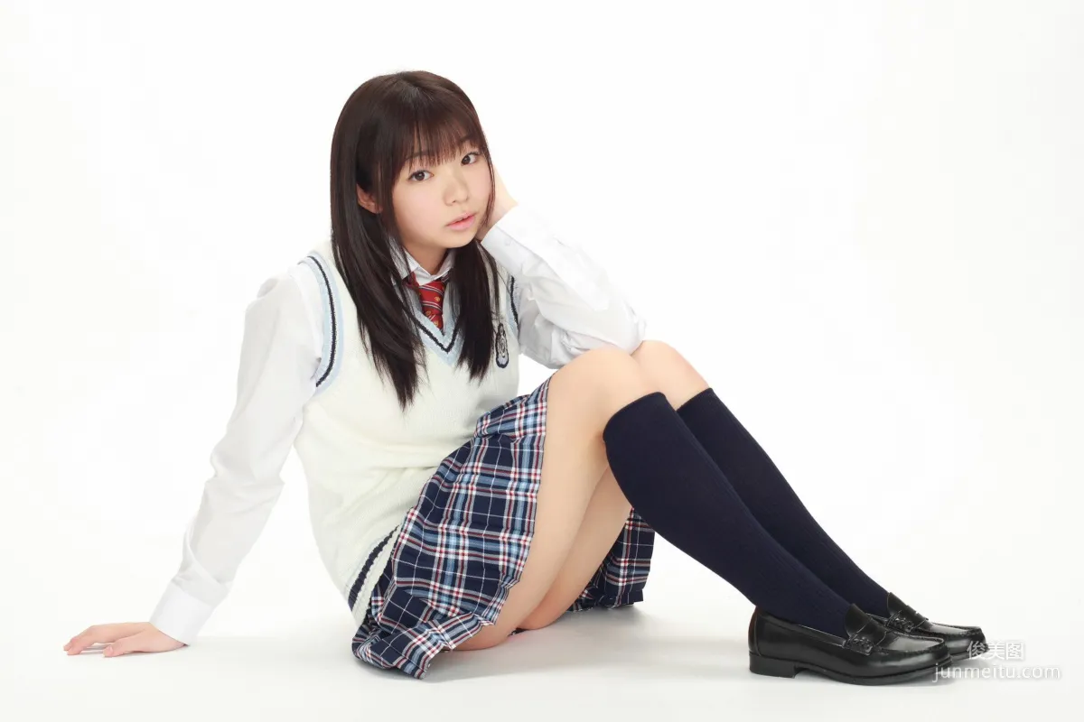 藍谷莉穂《乙女學院 どきどきシックスティーン入學！》寫真集 [YS Web] Vol.338 22