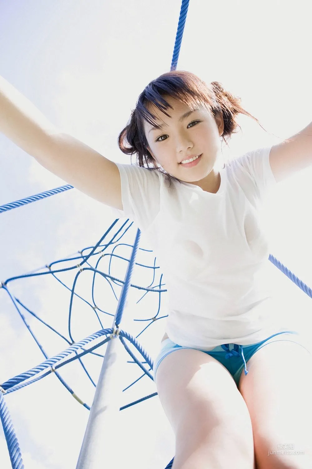 篠崎愛《Good Love》寫真集 [YS Web] Vol.335 48