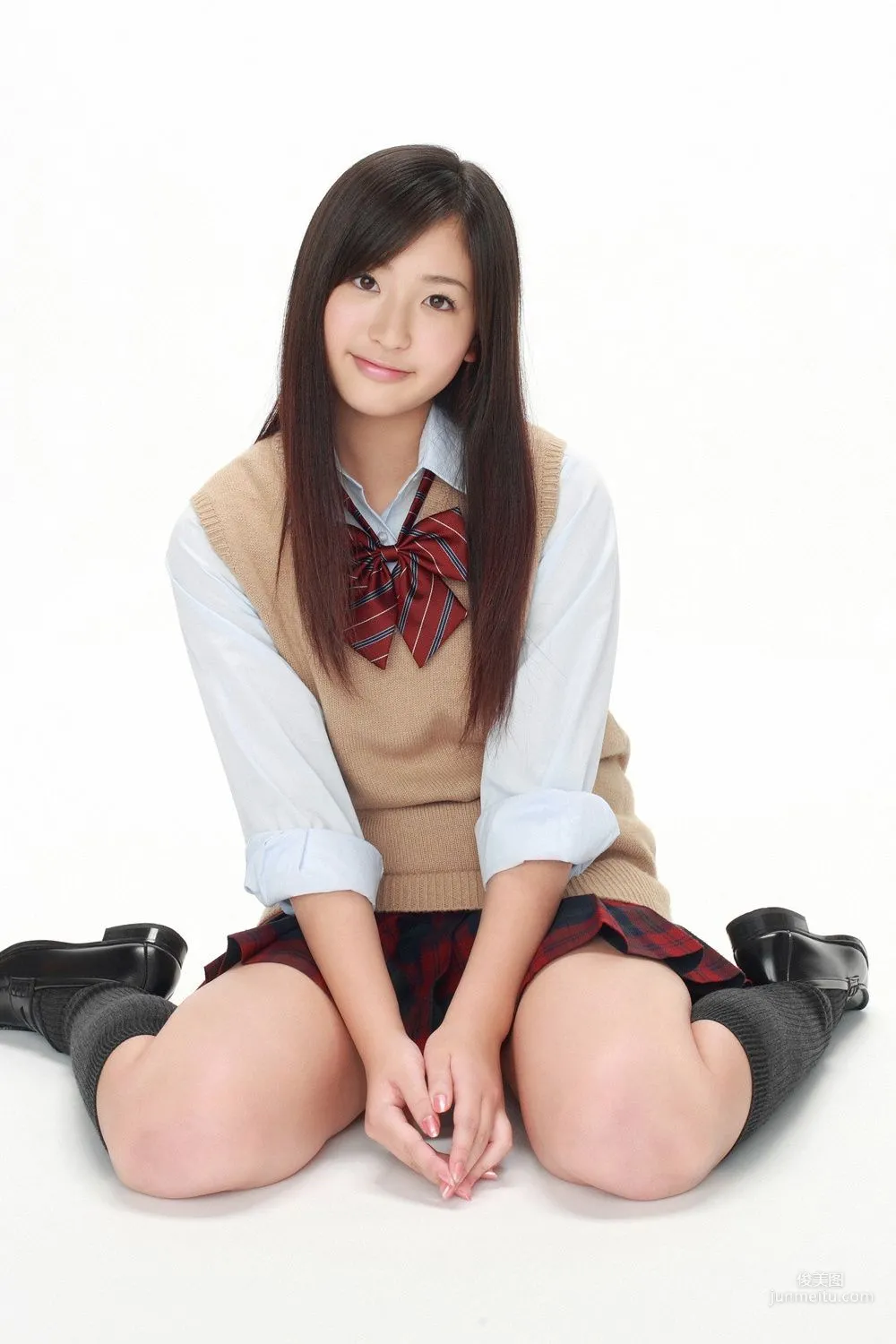 Yuri Murakami, Maiden Academy: New Gravure Queen Enrollment! Photo Set [YS Web] Vol.334 photo 6
