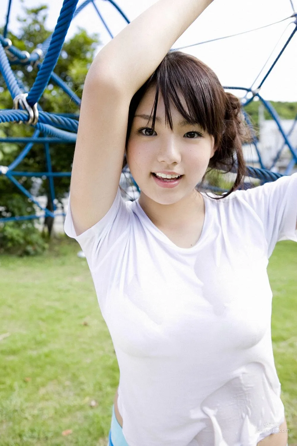 篠崎愛《Good Love》寫真集 [YS Web] Vol.335 50