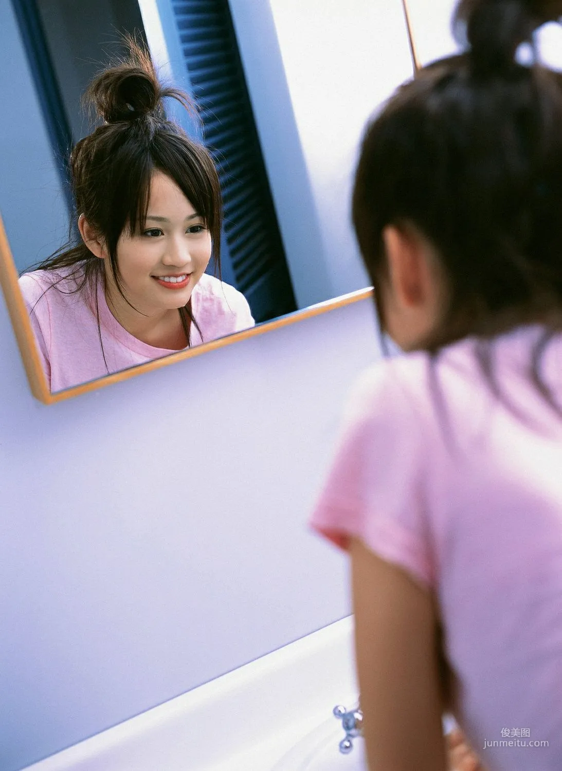 前田敦子《AKBのネ申、あっちゃん》寫真集 [YS Web] Vol.277 47