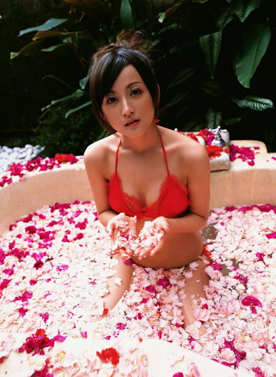 [YS Web] Vol.250 Ayaka Komatsu 小松彩夏 写真集5