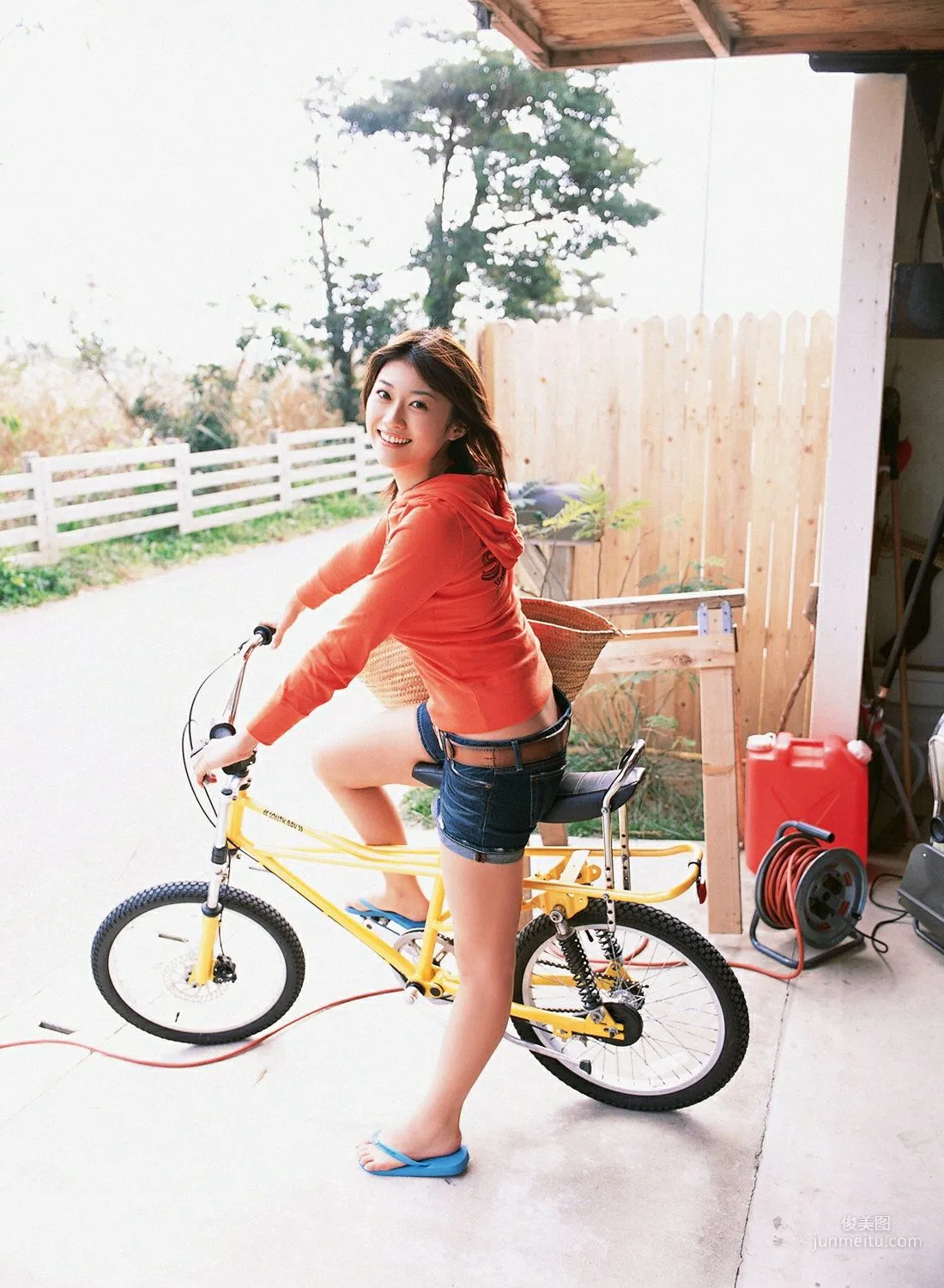 [YS Web] Vol.240 Mikie Hara Photo Set photo 35