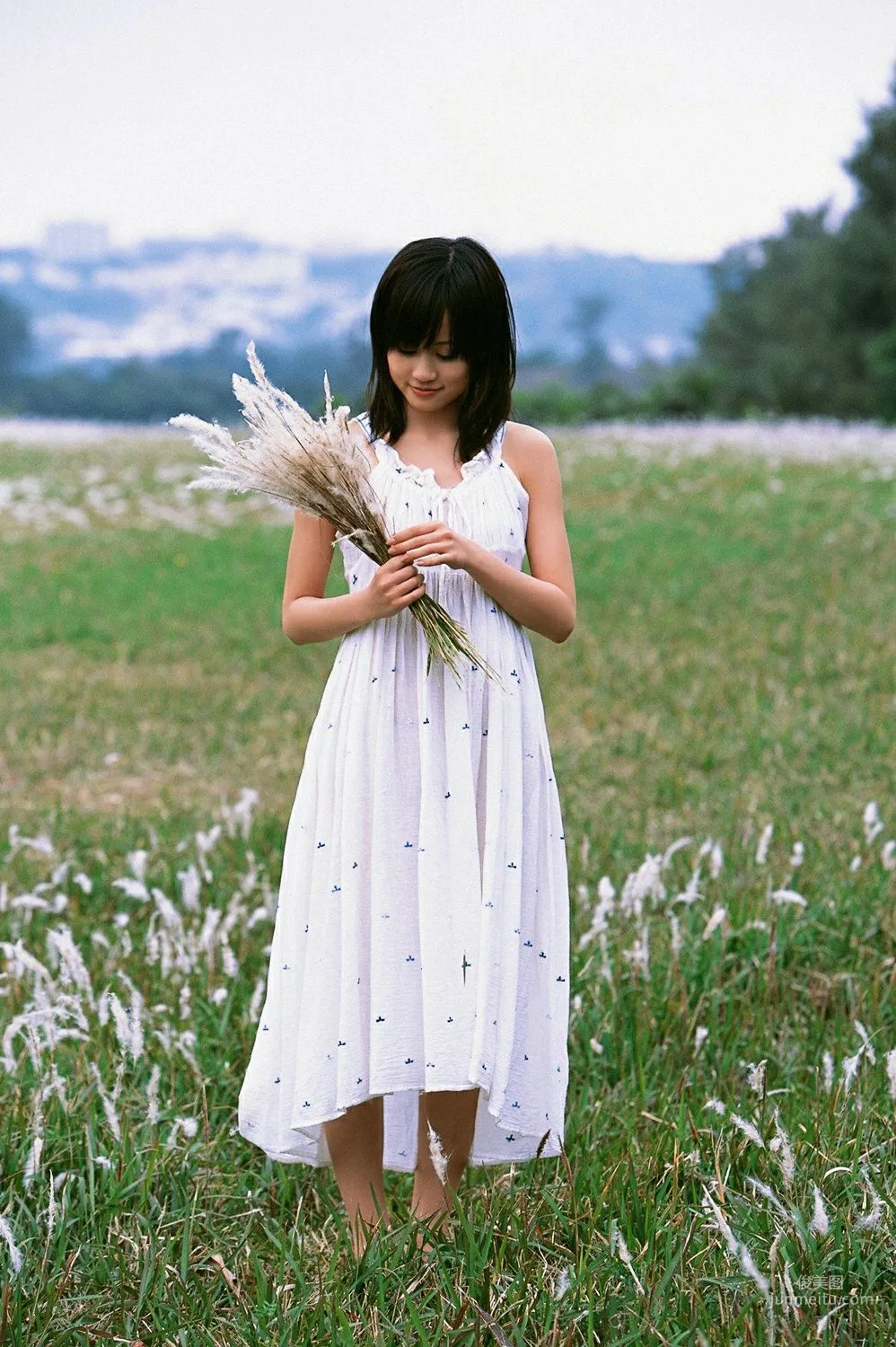 前田敦子《AKBのネ申、あっちゃん》寫真集 [YS Web] Vol.277 53