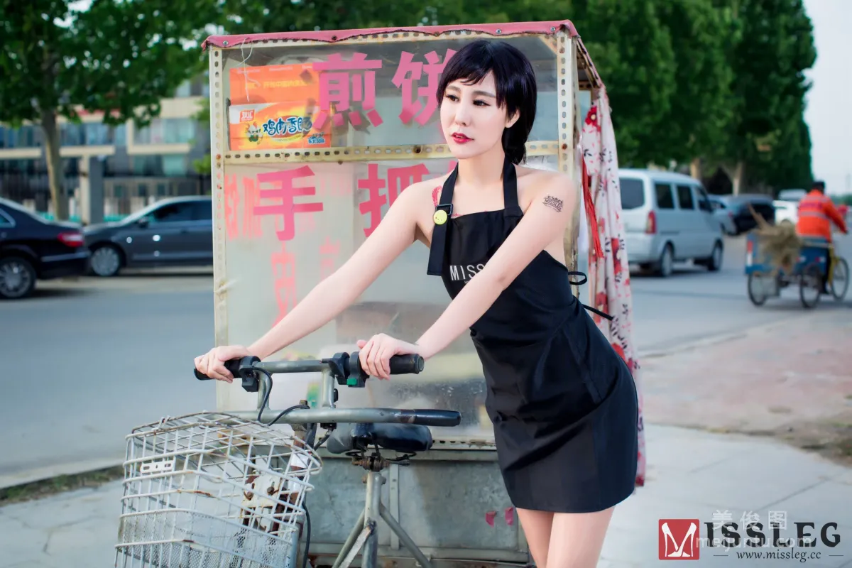 [蜜丝MISSLEG] V025 可可《出摊》 写真集3
