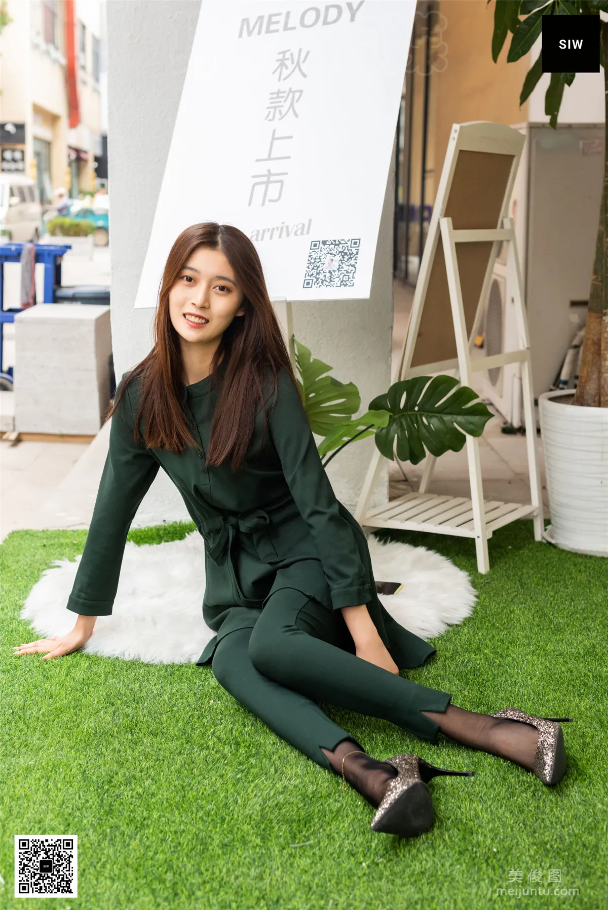 [斯文传媒SIW]  甄珍 《女装店老板》 写真集23