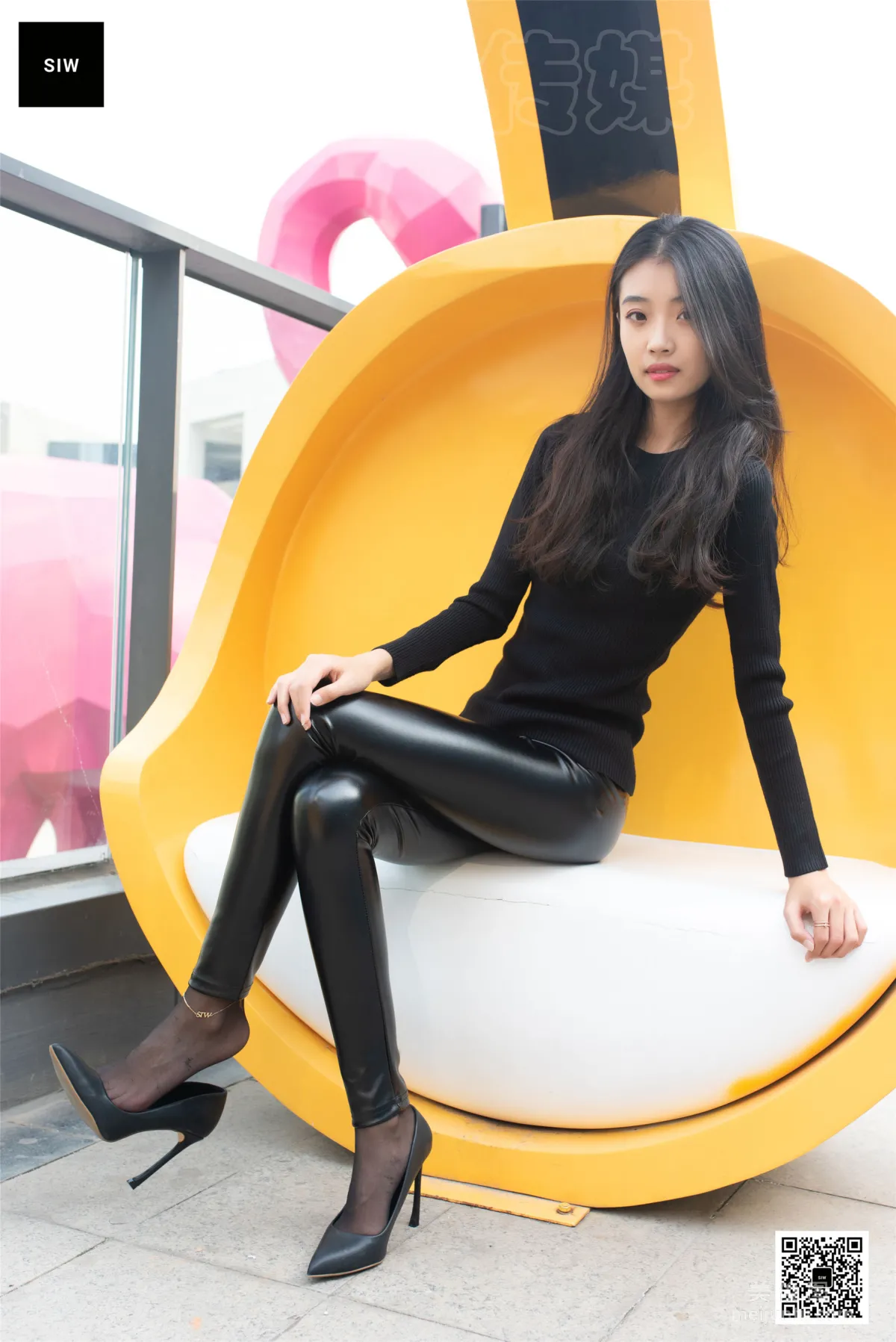 [斯文传媒SIW]  蓉儿 《皮裤里丝》 写真集2